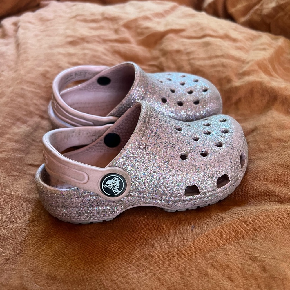 Sparkly Pink Crocs